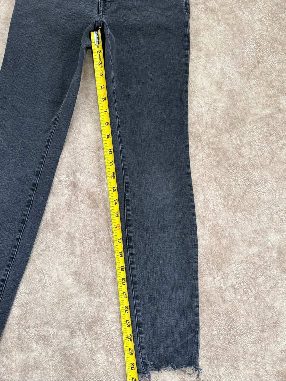 Madewell 9” High Rise Skinny Jeans Gray Raw Hem Button Fly Size 28 - Picture 7 of 11